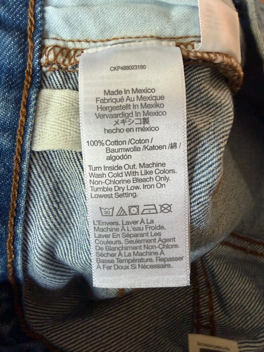NWOT Madewell Long Denim Shorts in Pedersen Wash - 25